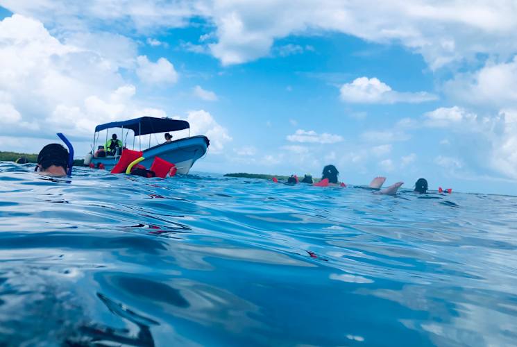 Boat with snorkelers.